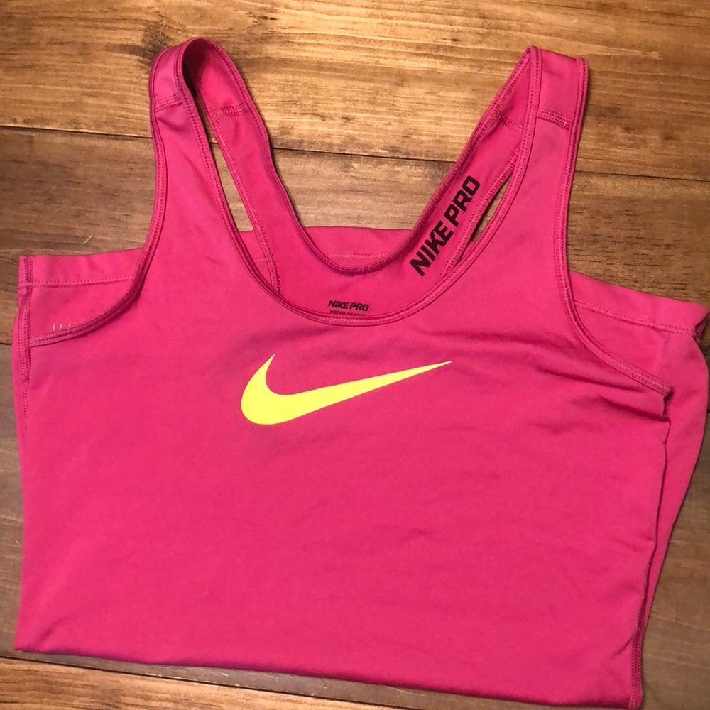 Nike tank